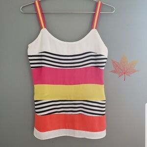 Esley M lightweight top
